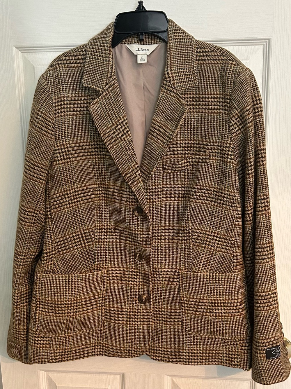 L.L. Bean Women's Tan and Brown Glen Plaid Blazer
